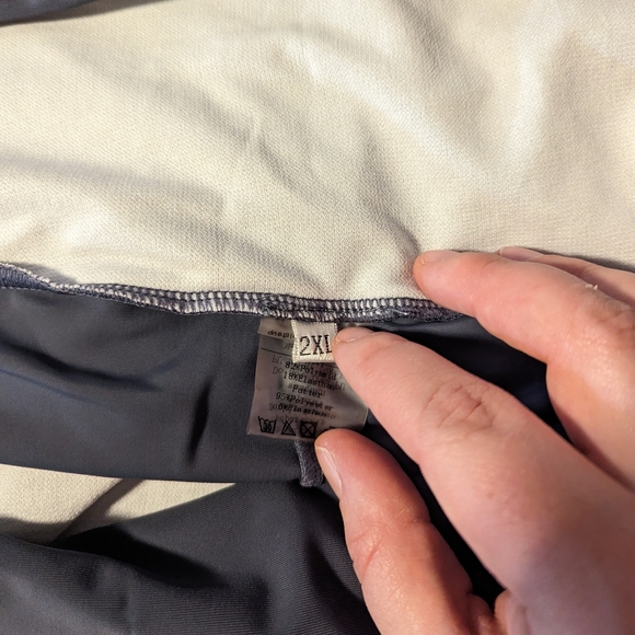 Maternity 2 Piece Swim Suit Side Ruched Top Boyshort Bottoms - Picture 4 of 7